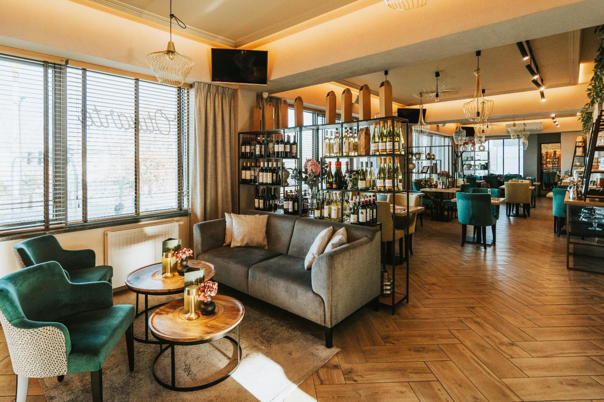 Green Hotel Inowroclaw Ngoại thất bức ảnh