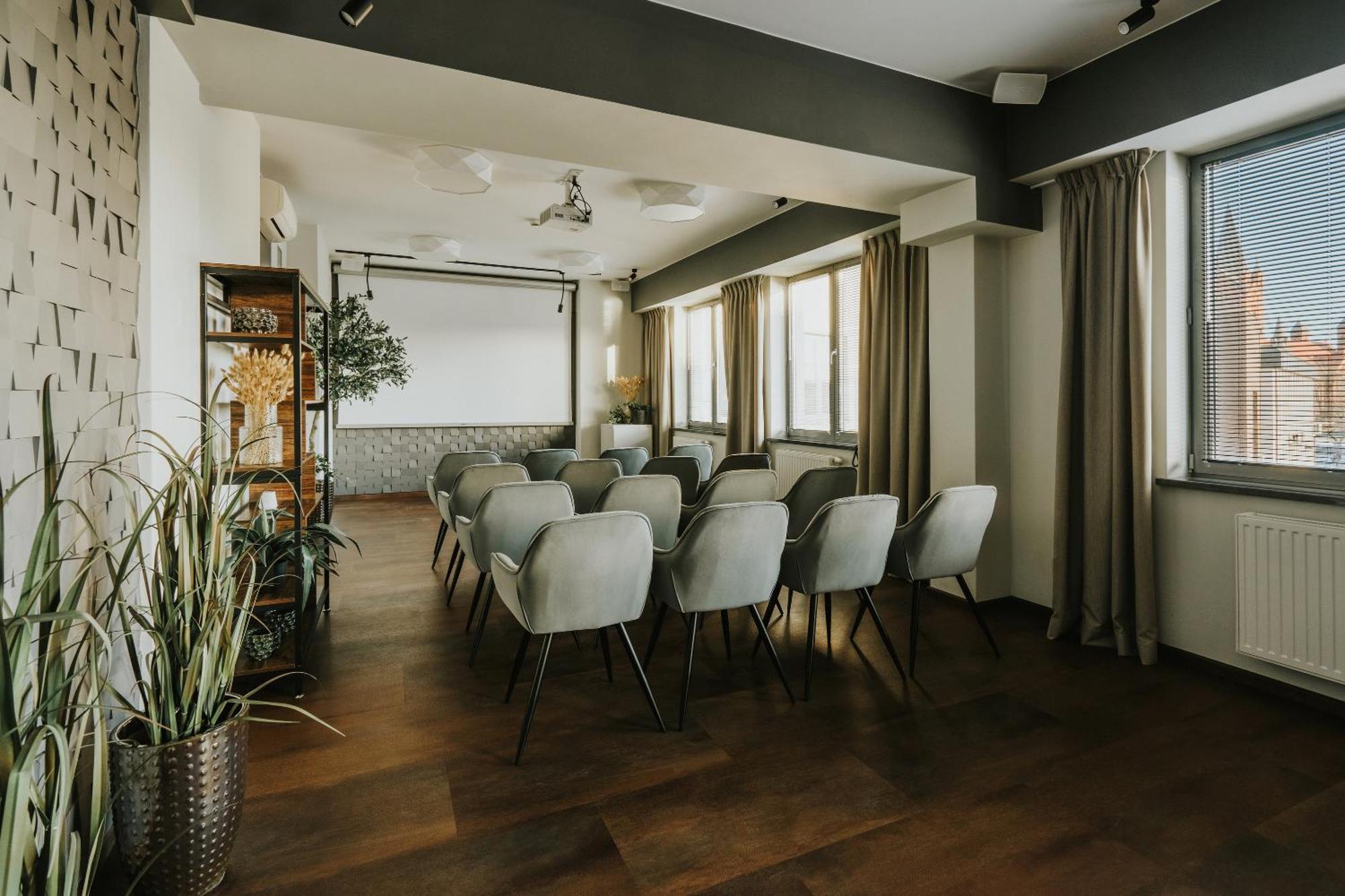Green Hotel Inowroclaw Ngoại thất bức ảnh