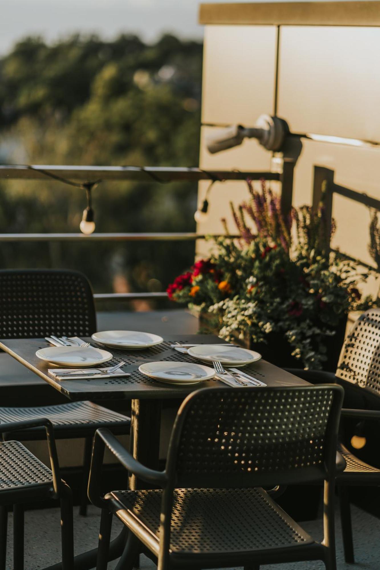 Green Hotel Inowroclaw Ngoại thất bức ảnh